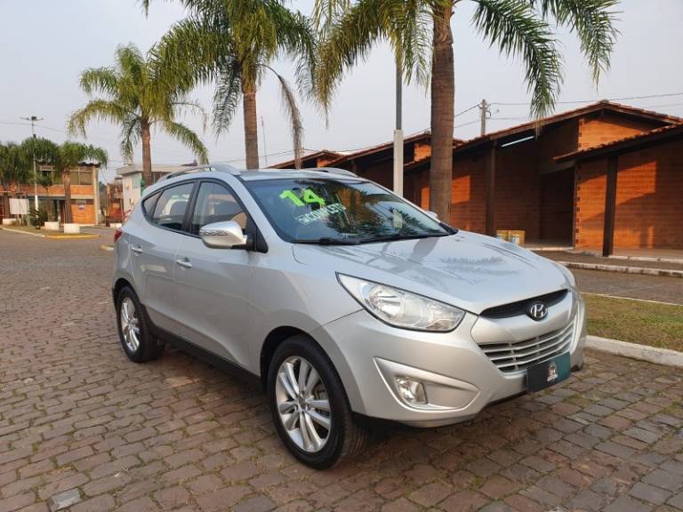 HYUNDAI - IX35 - 2013/2014 - Prata - R$ 74.900,00