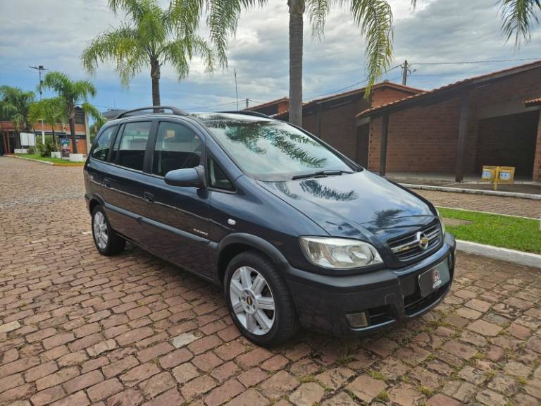 CHEVROLET - ZAFIRA - 2007/2008 - Azul - R$ 33.900,00