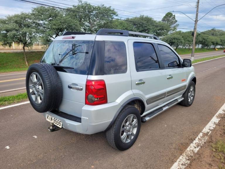FORD - ECOSPORT - 2010/2011 - Prata - R$ 41.900,00