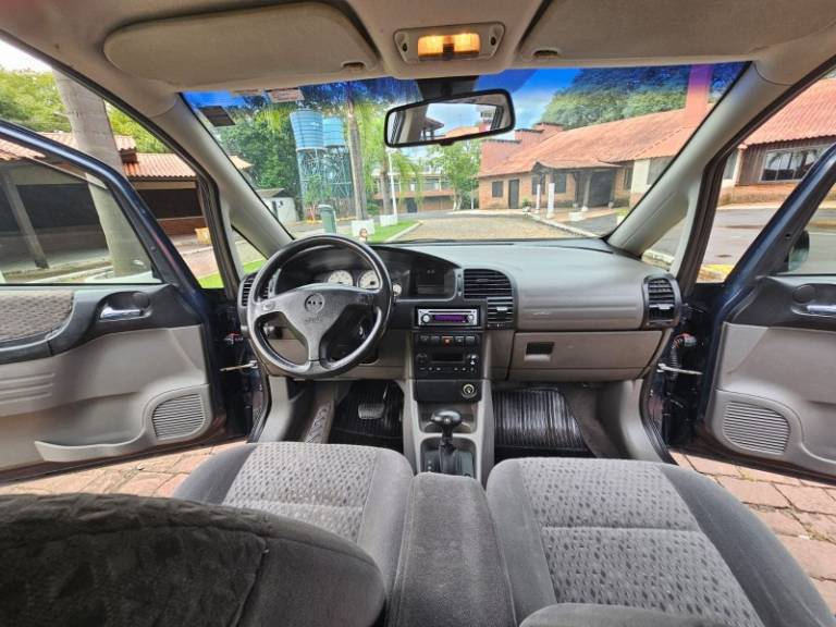CHEVROLET - ZAFIRA - 2007/2008 - Azul - R$ 33.900,00