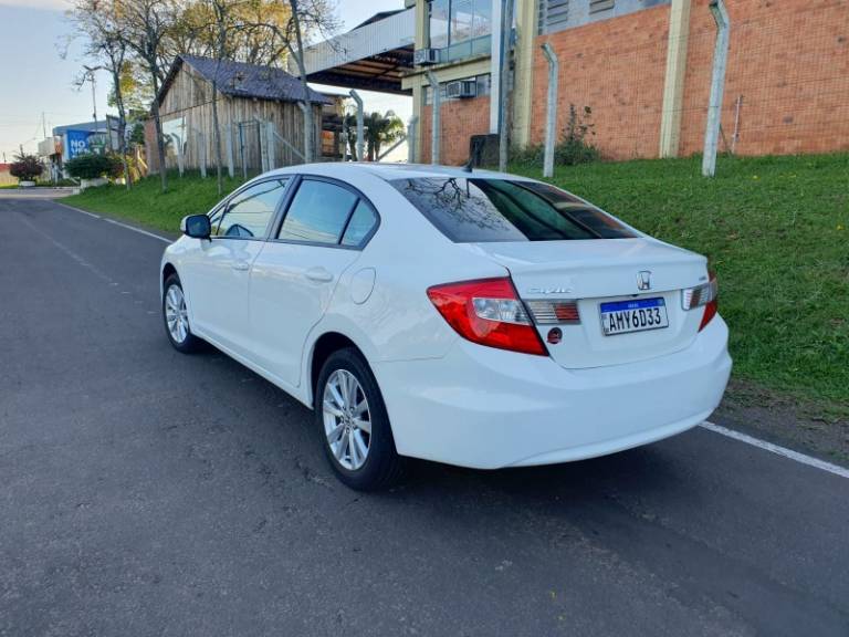 HONDA - CIVIC - 2012/2012 - Branca - R$ 66.900,00